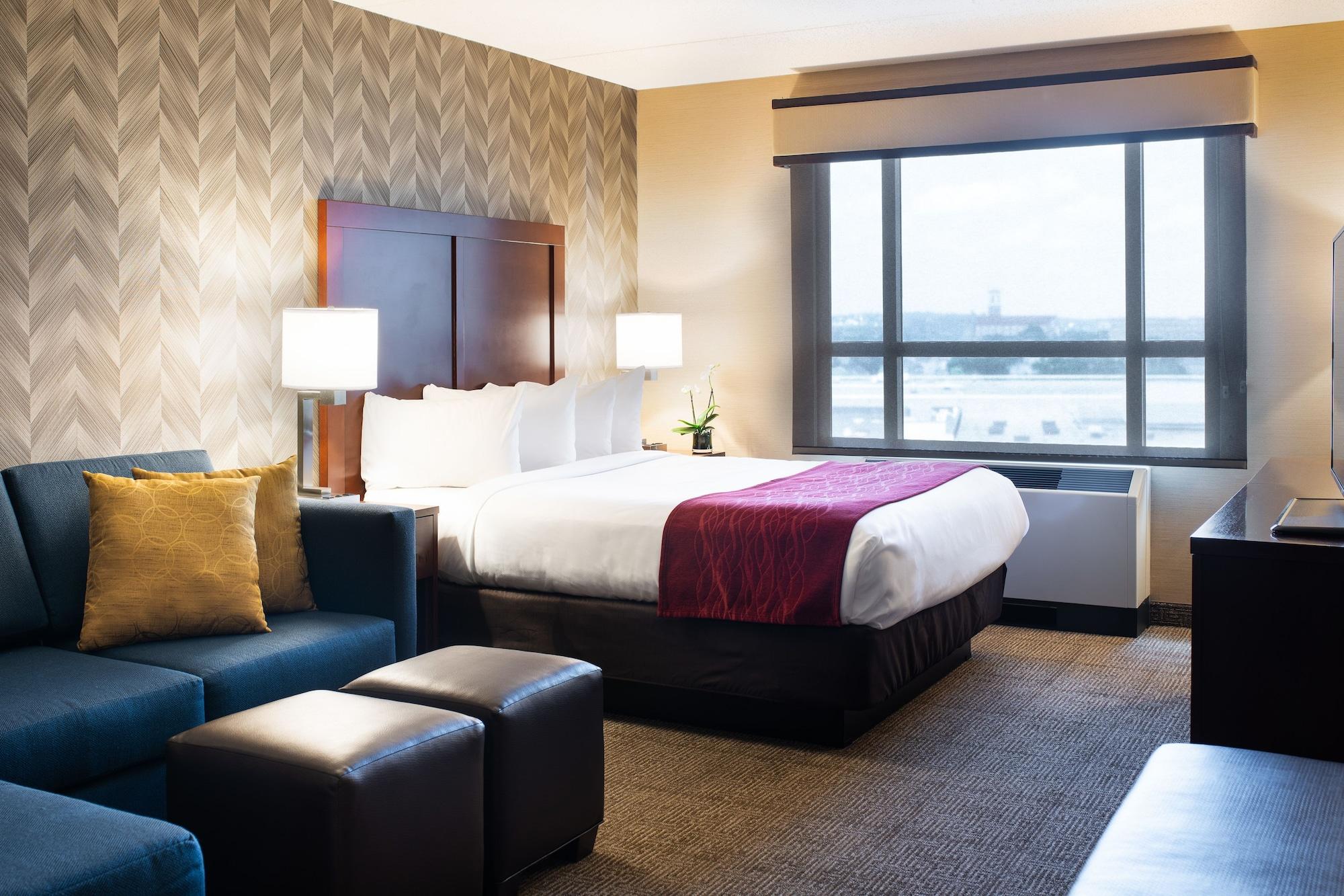 Comfort Inn & Suites Logan International Airport Revere Εξωτερικό φωτογραφία