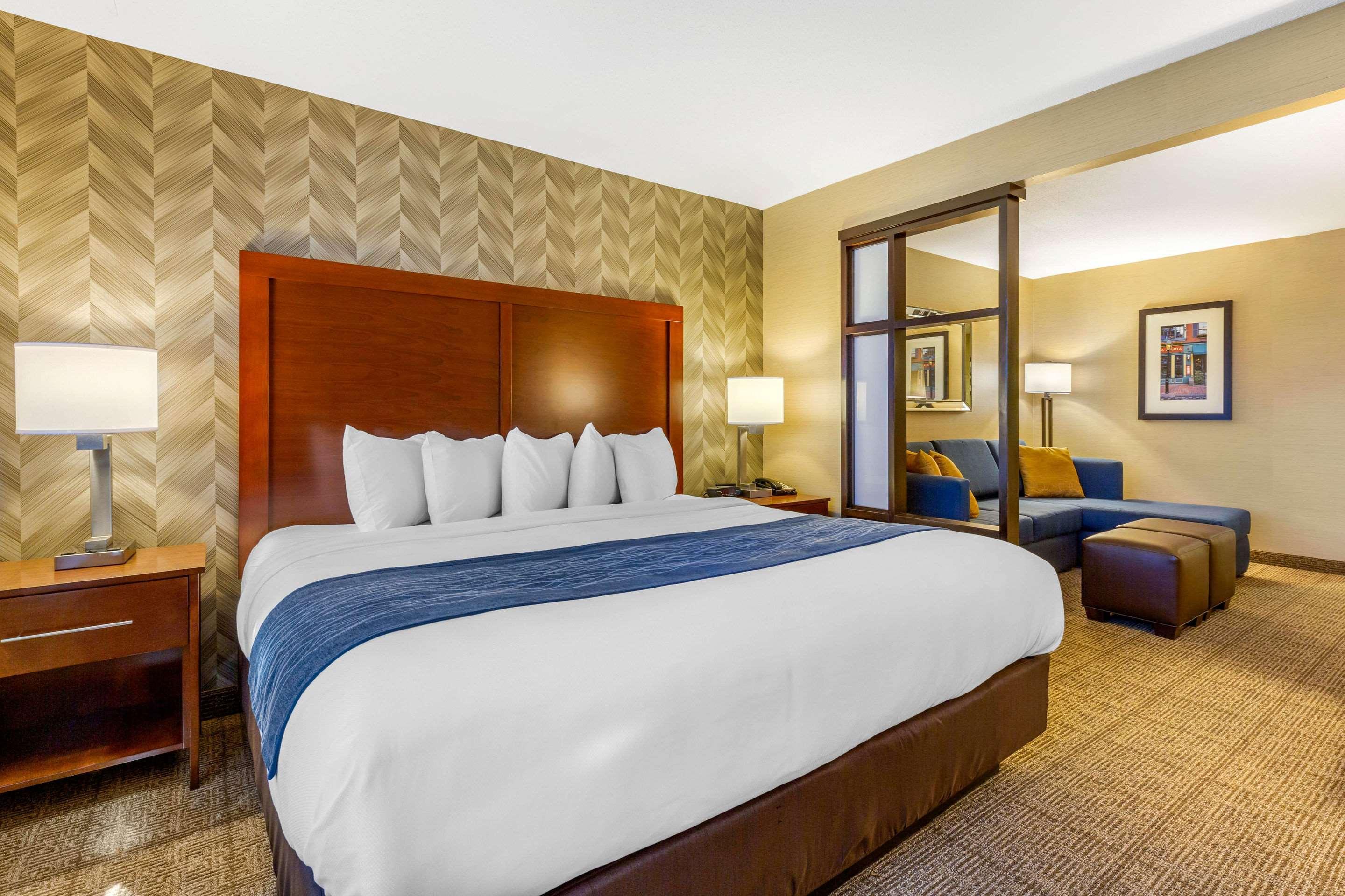 Comfort Inn & Suites Logan International Airport Revere Εξωτερικό φωτογραφία