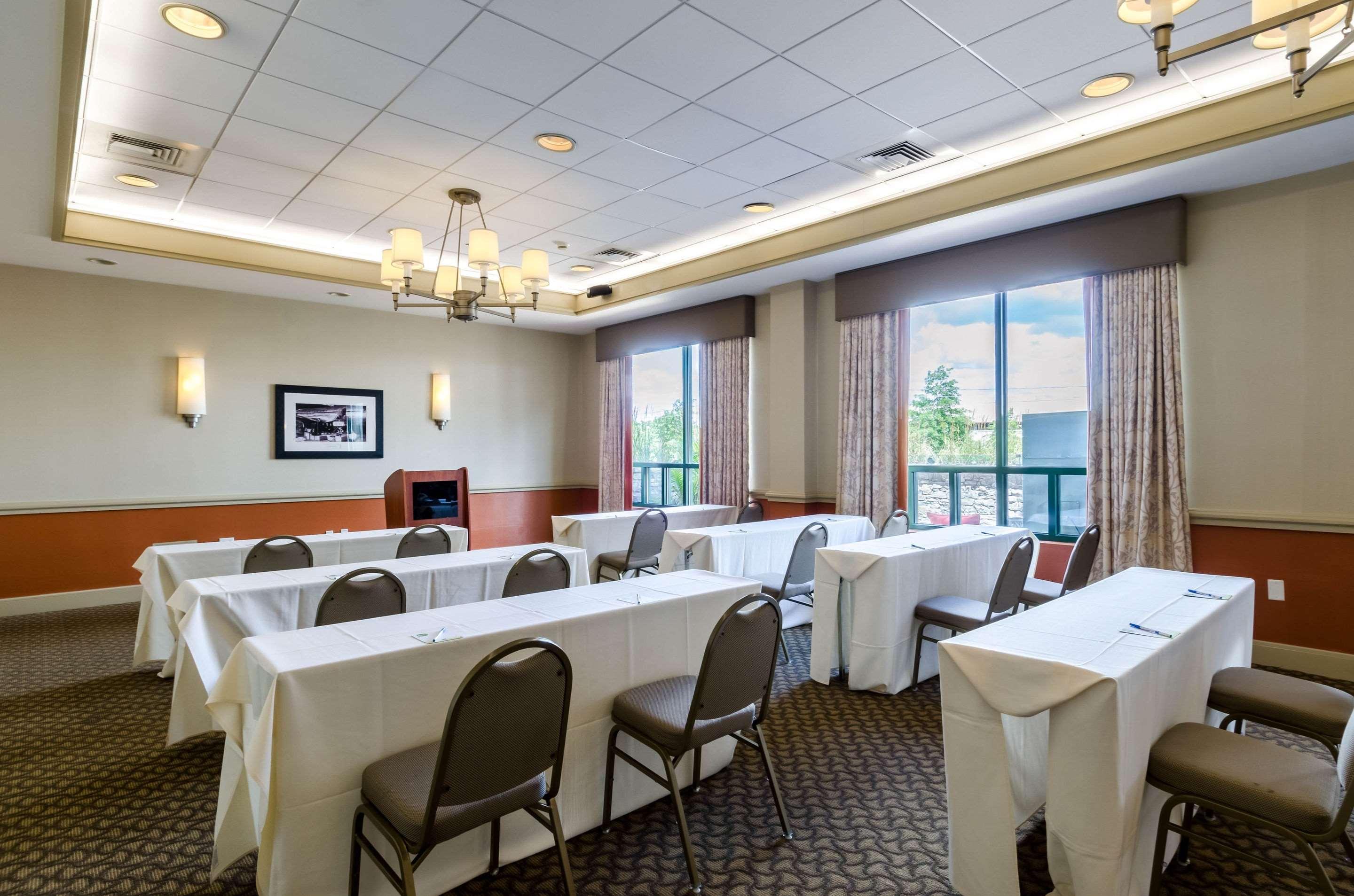 Comfort Inn & Suites Logan International Airport Revere Εξωτερικό φωτογραφία